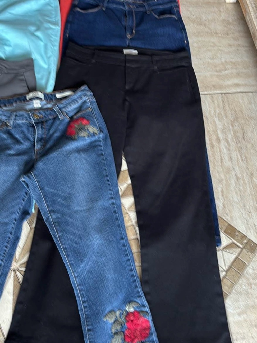 8P Mixed Women's Pants Bundle with Embroidered Blue Jeans - Picture 3 of 4